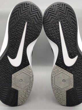 Nike Zoom Without A Doubt Mens Size 13 Basketball